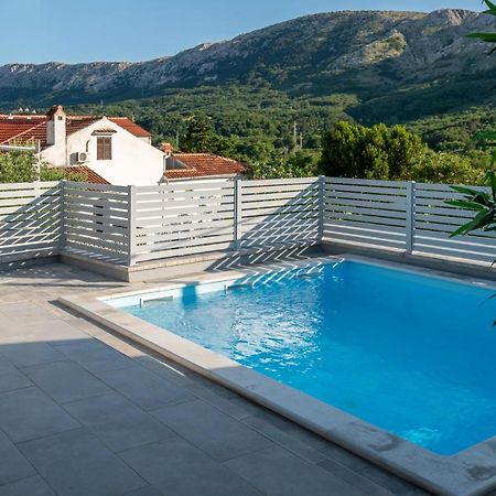 Villa Carmen Draga Bašćanska Exterior foto