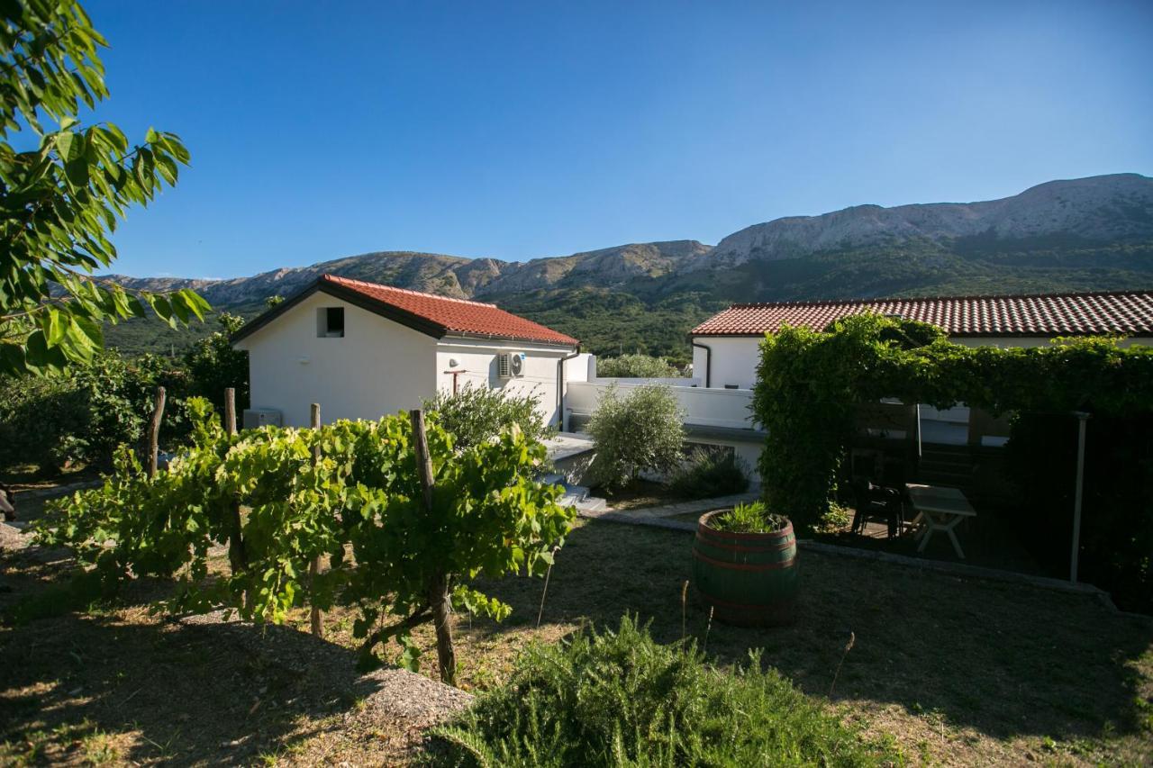 Villa Carmen Draga Bašćanska Exterior foto